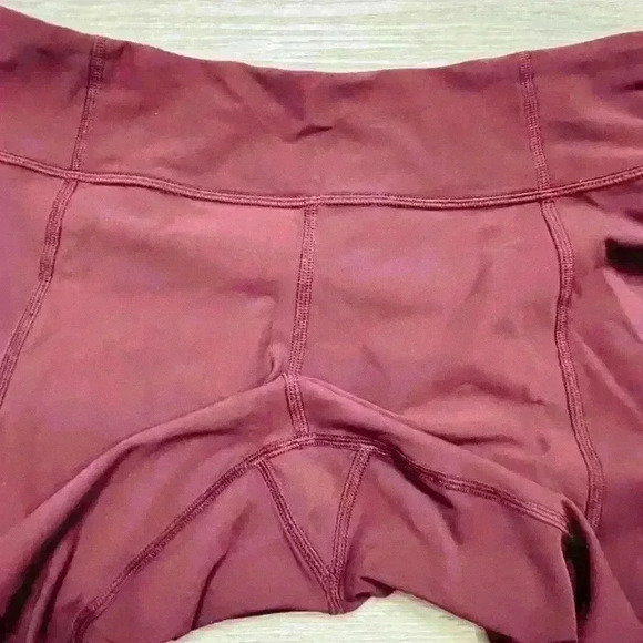 Lululemon Tight Stuff Tight~Wine Berry / Bon Bon ~ size 8 - Picture 14 of 15